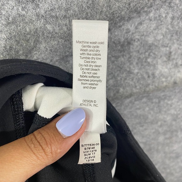 Athleta Leggings Small Black White Spotted Print Stealth TruCool 7/8 Tight - Picture 13 of 15